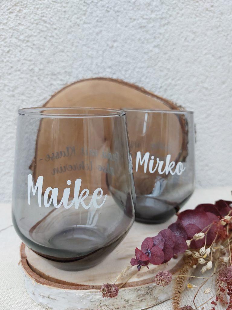 Glas dunkel